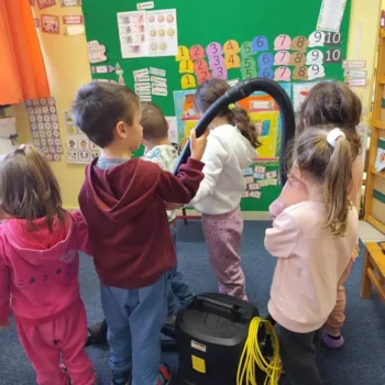 Στο πλευρό του 7ου Νηπιαγωγείου Διδυμοτείχου